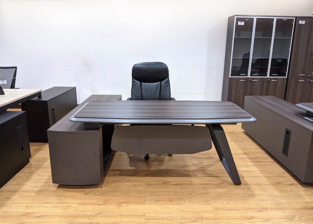 Ottawa Executive Desk 2.0m