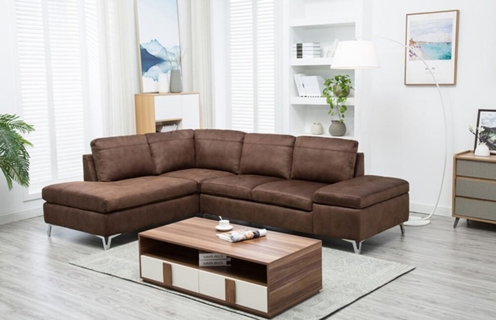 Atlanta Sofa in Mustang